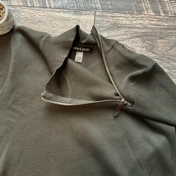 NWOT Cable & Gauge Mock Neck Tunic Sweater - Picture 5 of 9